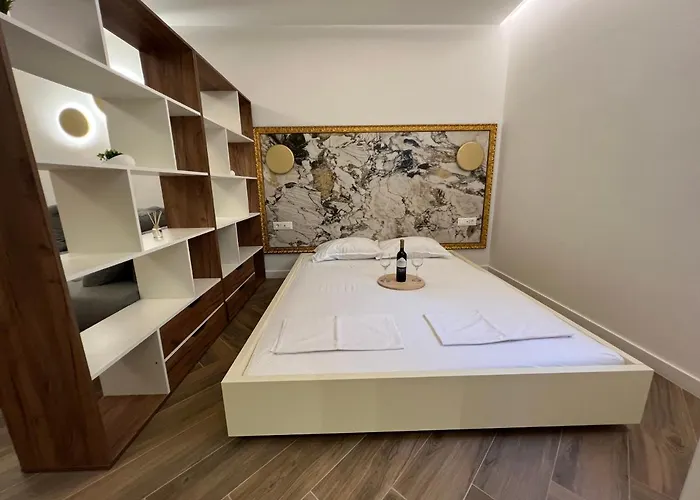 Lejlighed Golden Cube Split