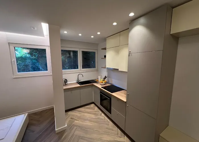 Golden Cube Lejlighed