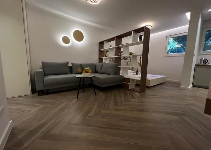 Lejlighed Golden Cube *